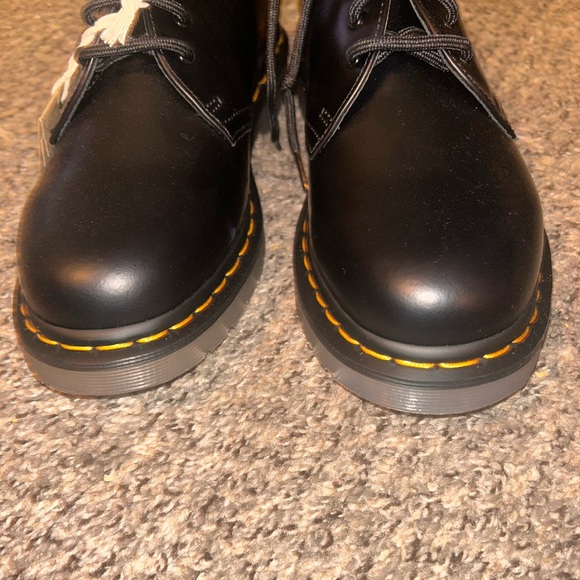 NWT 🌟 Dr. Martens Classic Oxford W8 and M7 - Picture 2 of 6
